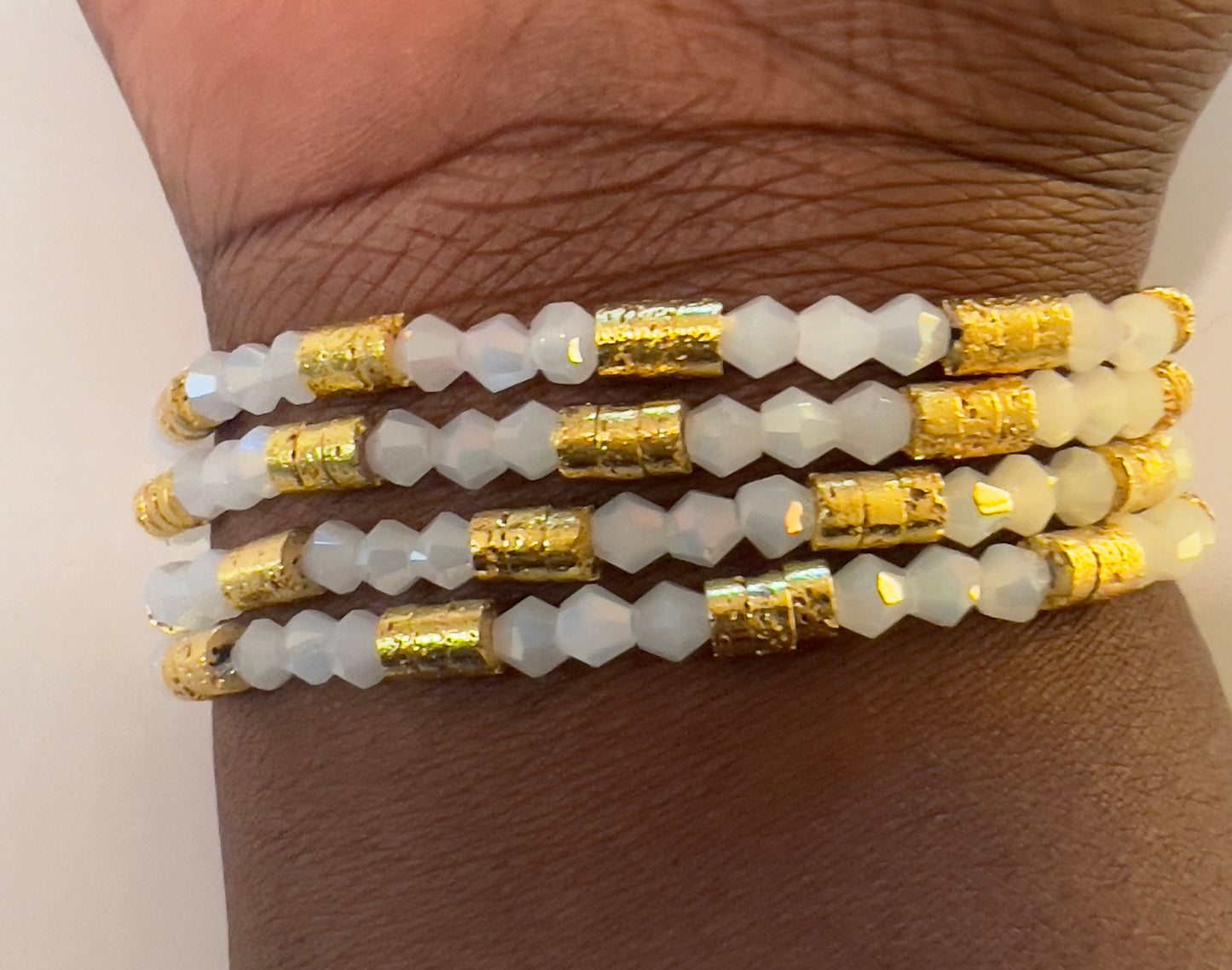 White & Golden Beaded Bracelet