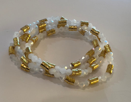 White & Golden Beaded Bracelet